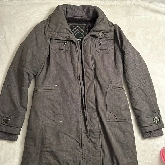 TNA Verbier Parka - Picture 1 of 5